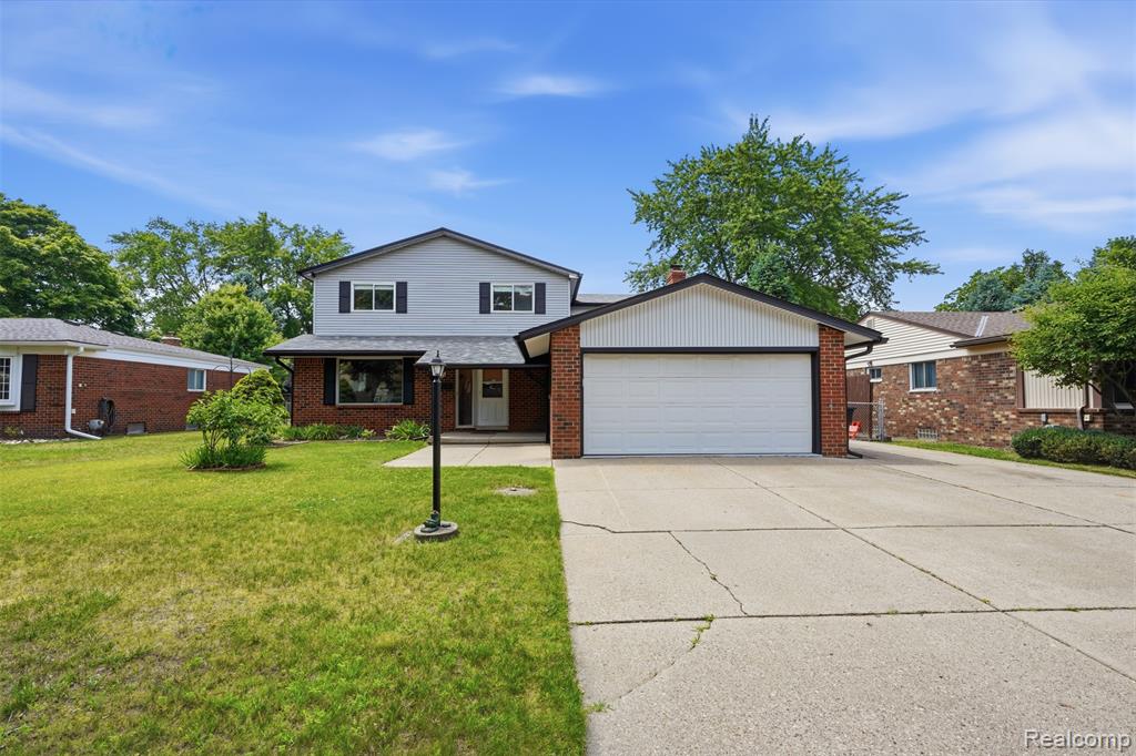 14385 Pere Street — photo