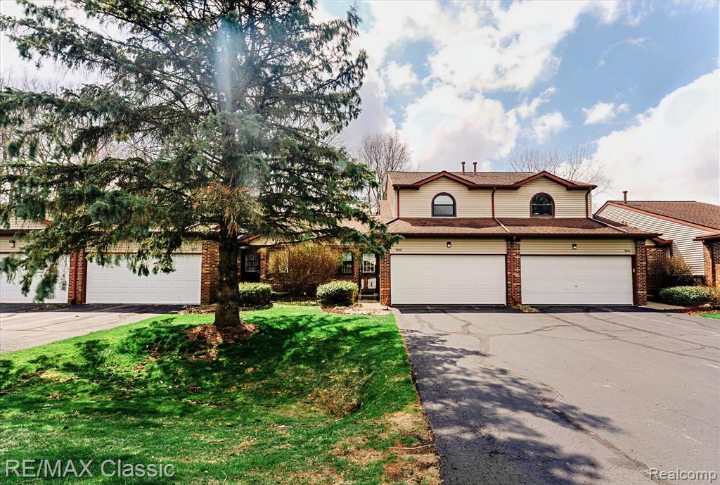 9039 Lake E Road 45 — photo