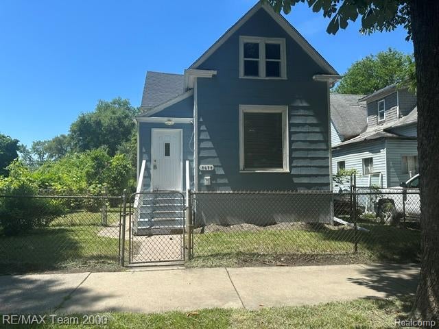 3075 23rd Street — photo