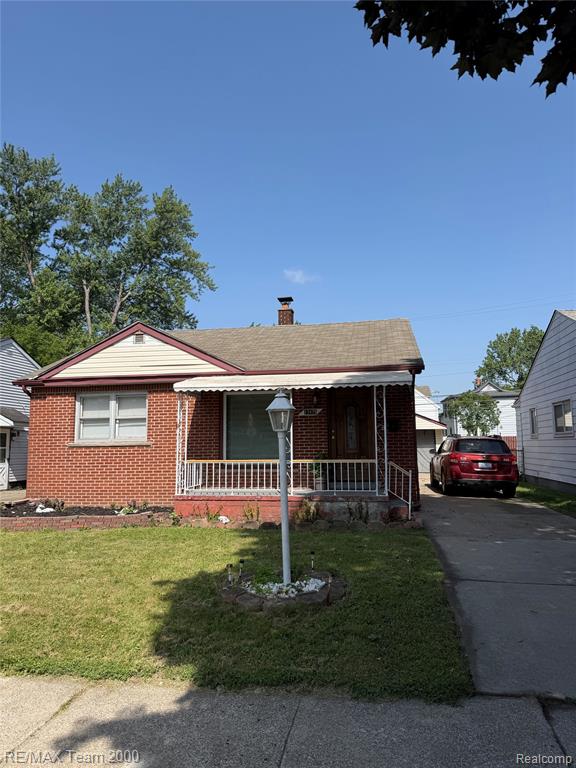 17475 Prospect Street — photo