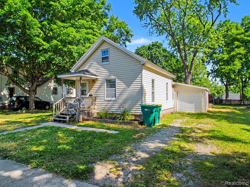 204 W Perry Street — photo