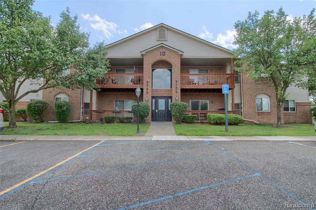 9743 Wildflower Court — photo