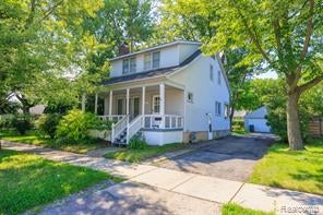 556 E Troy Street — photo