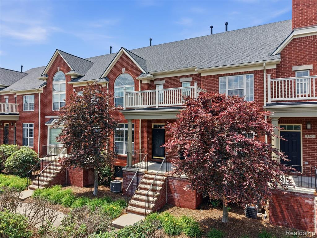 1528 Devon Lane — photo