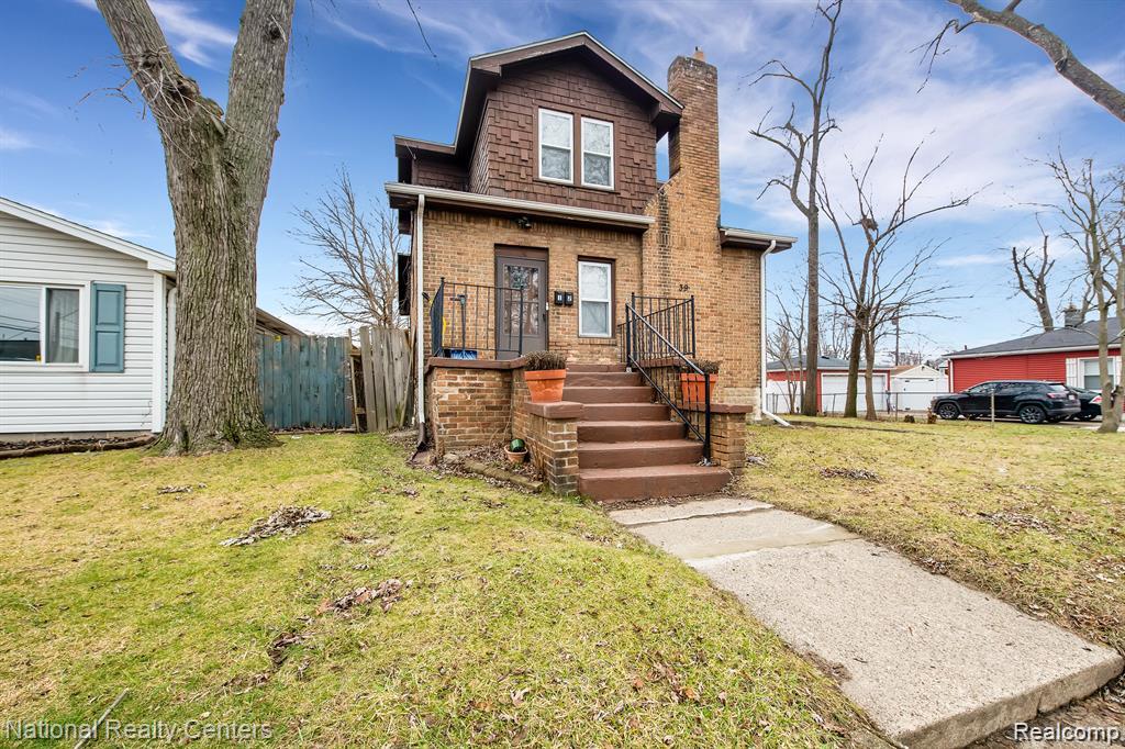 39 E Brockton Avenue — photo
