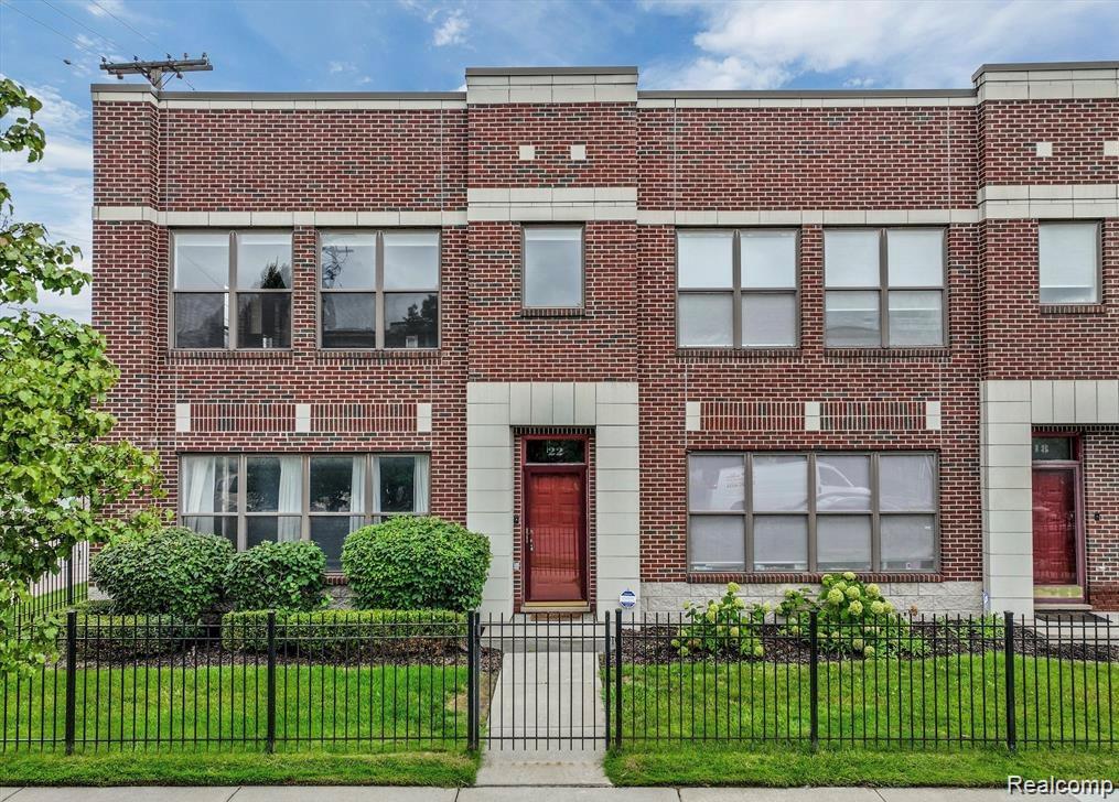 22 Pallister Street — photo