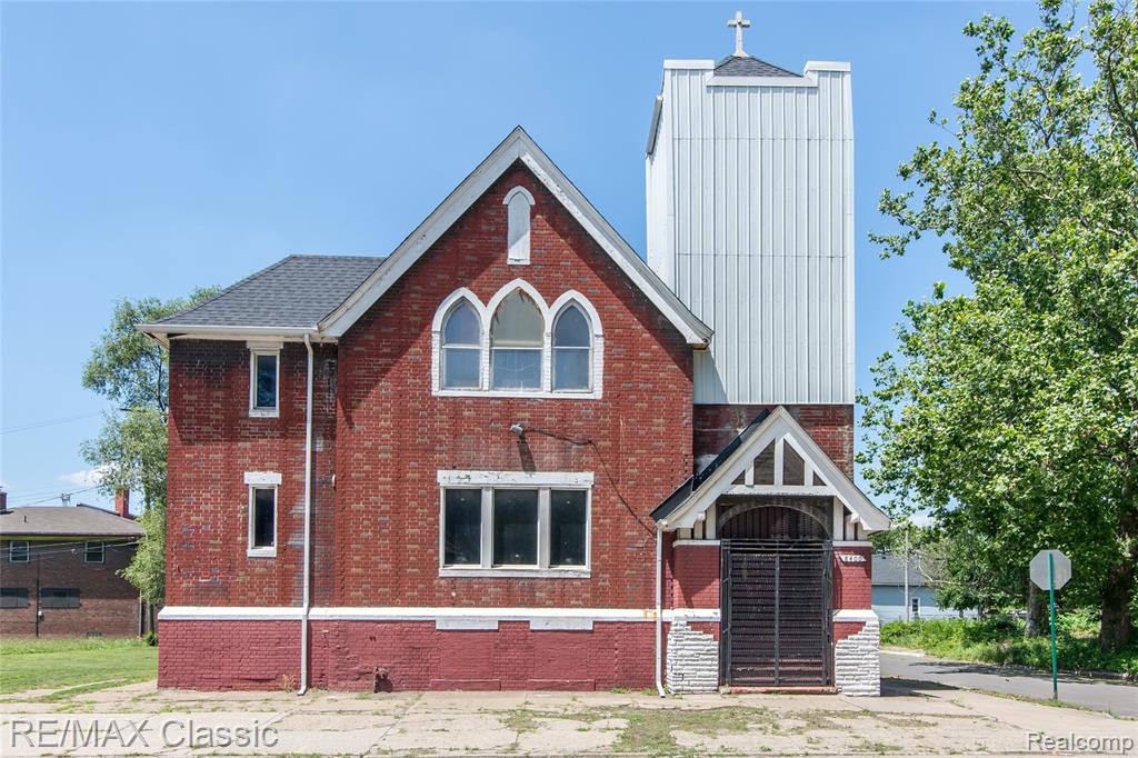 8400 Vanderbilt Vanderbilt Street — photo