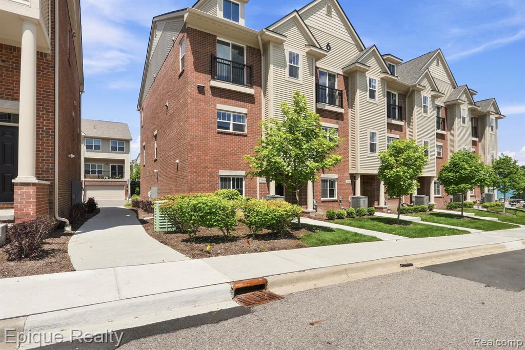 25549 Grandview Lane 31 — photo