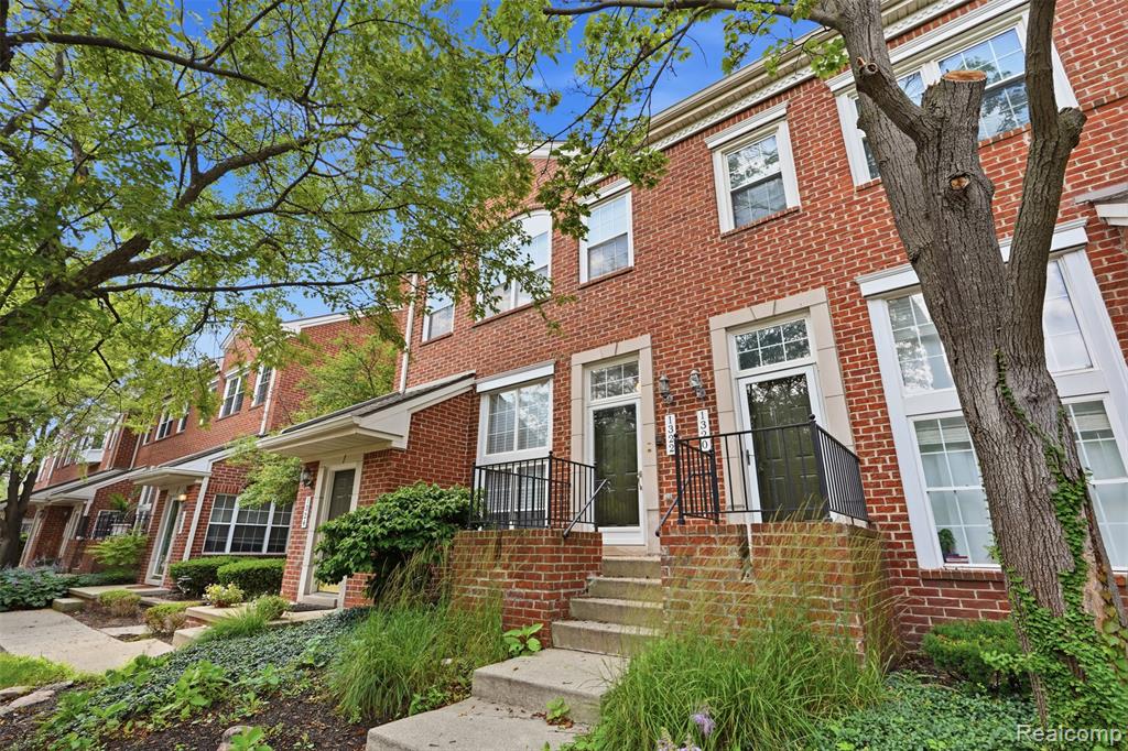 1322 S Main Street — photo