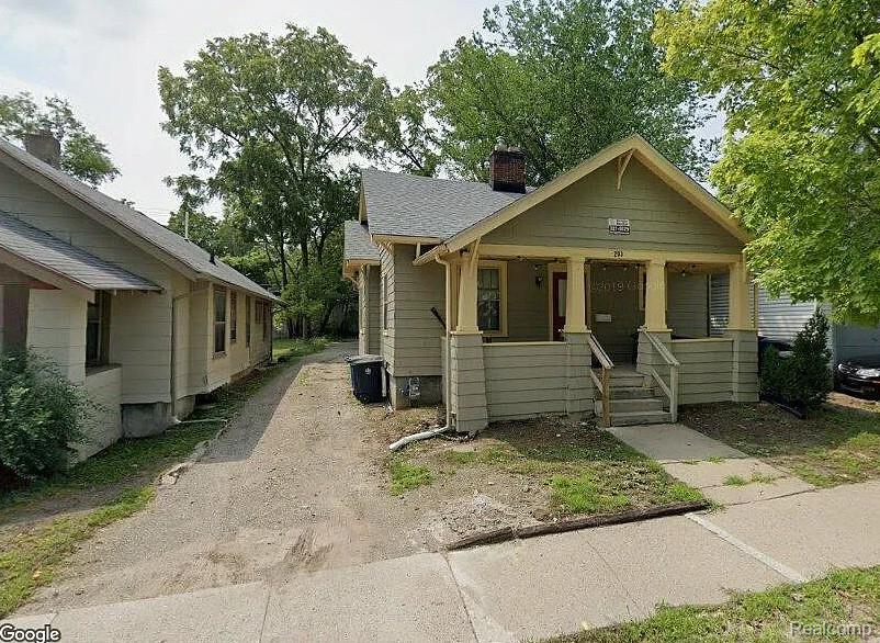 203 Koch Avenue — photo