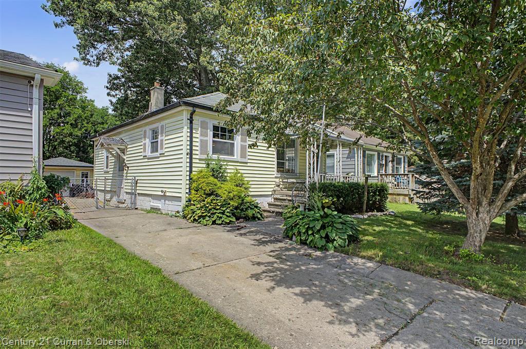 15979 Norborne — photo