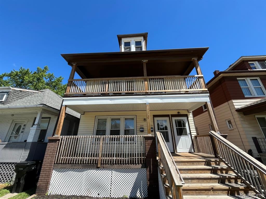 170 Bondie Street — photo