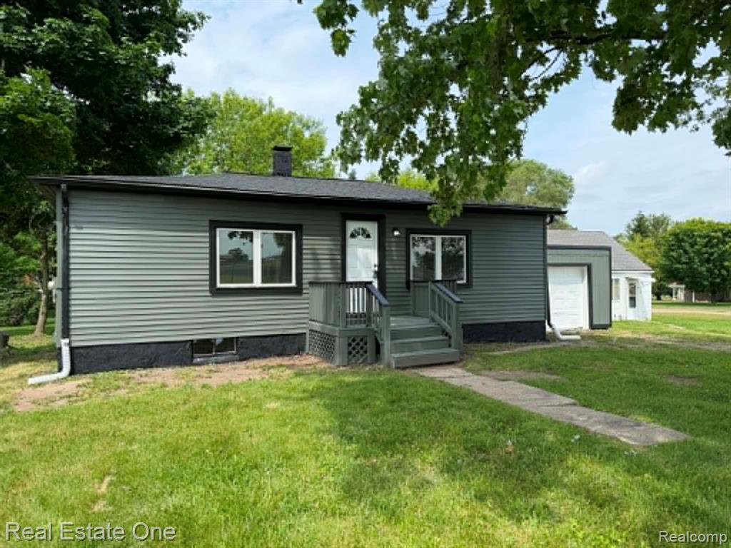 3585 Marcus Street — photo