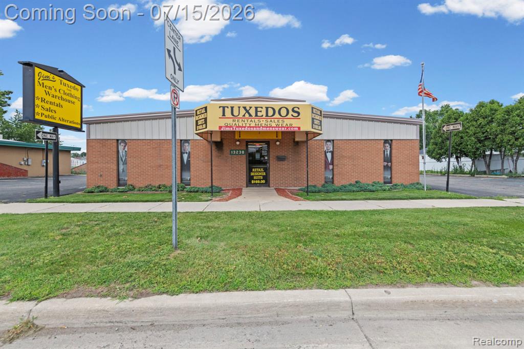 13238 DIX Toledo Road — photo