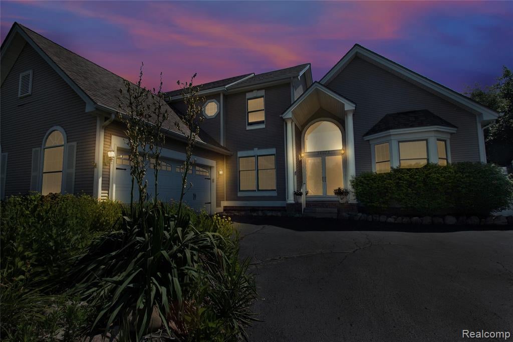16073 Silverwood Drive — photo