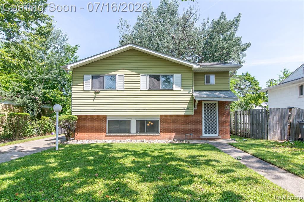 29456 Edward Drive — photo