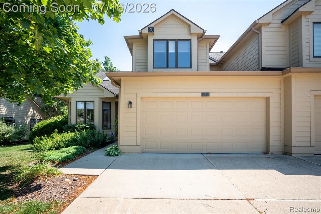 2039 Bancroft Drive — photo