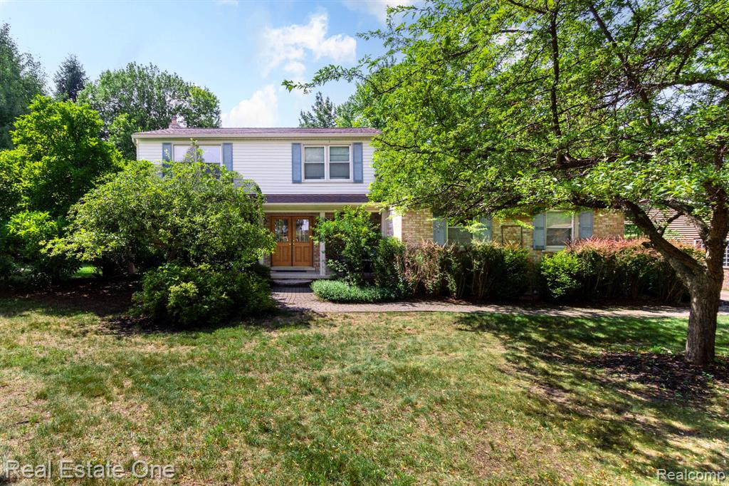 6011 Walker Drive — photo