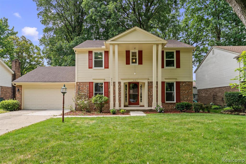 2118 E Rutgers Drive — photo
