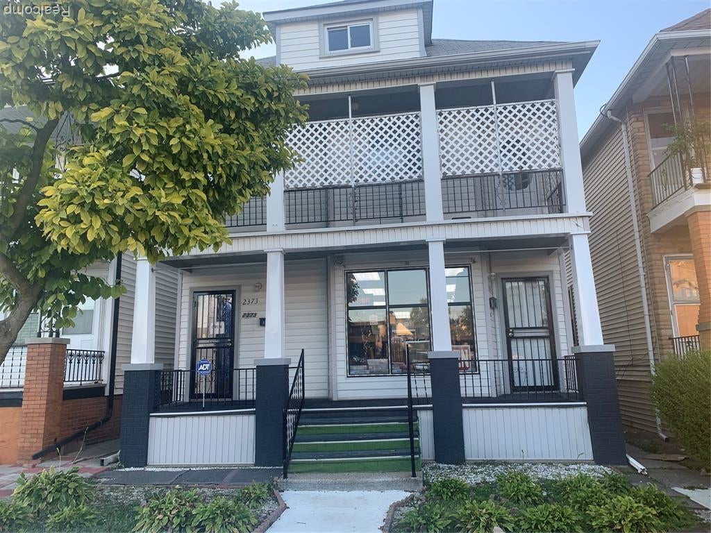 2373 Caniff — photo