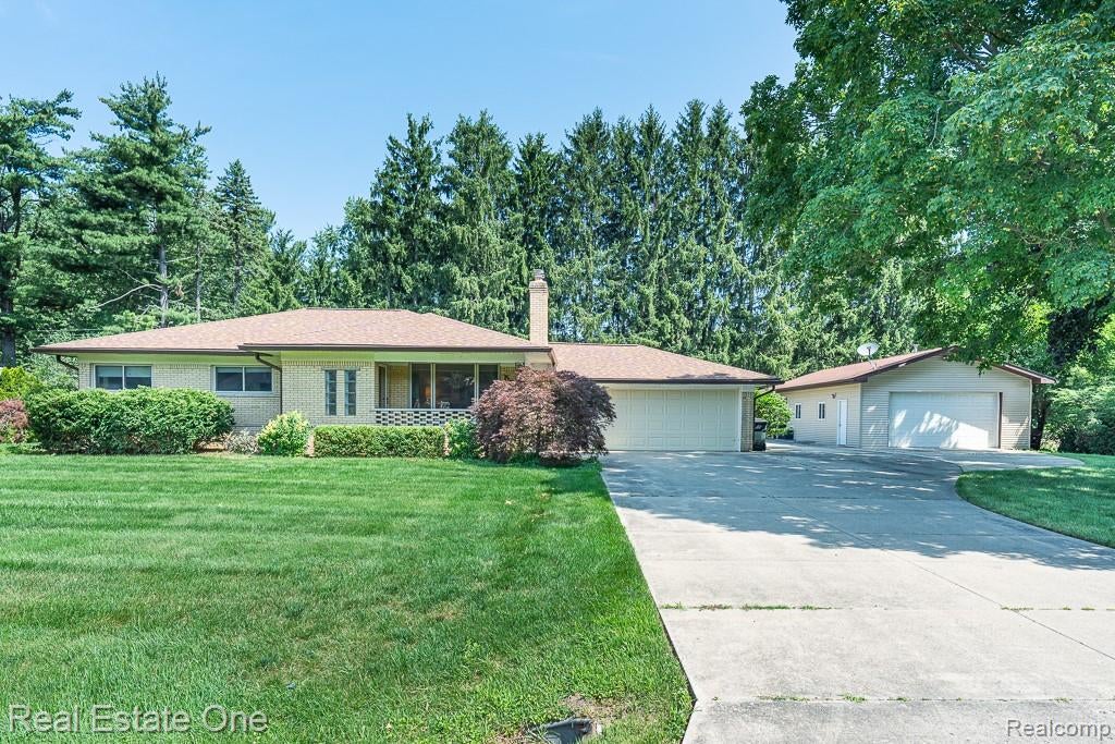 5055 Eastbrook Court — photo