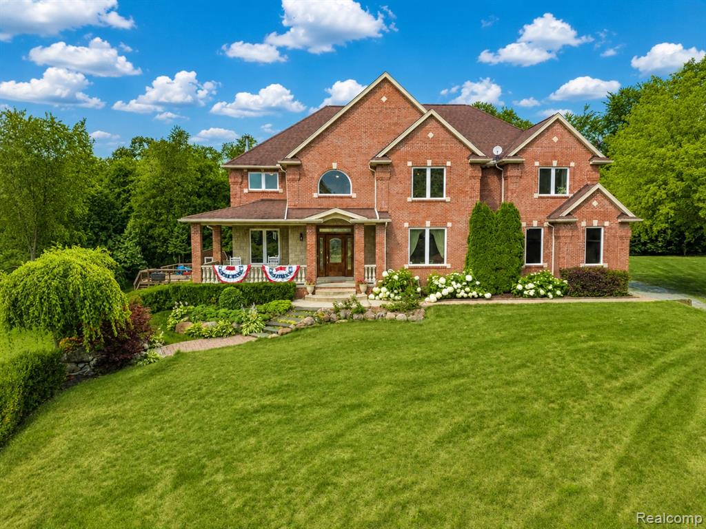 13445 Millie Court — photo