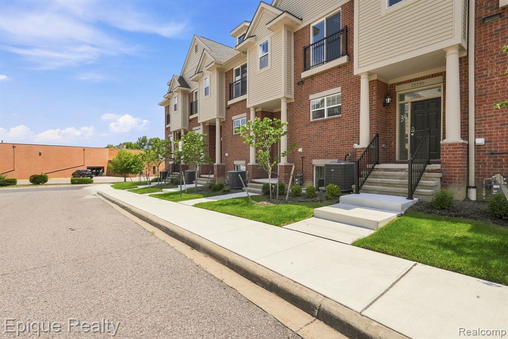 25550 Grandview Lane 39 — photo