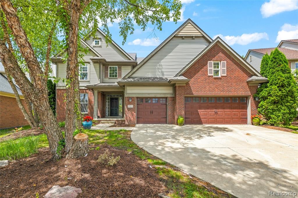 17023 Courville Drive — photo