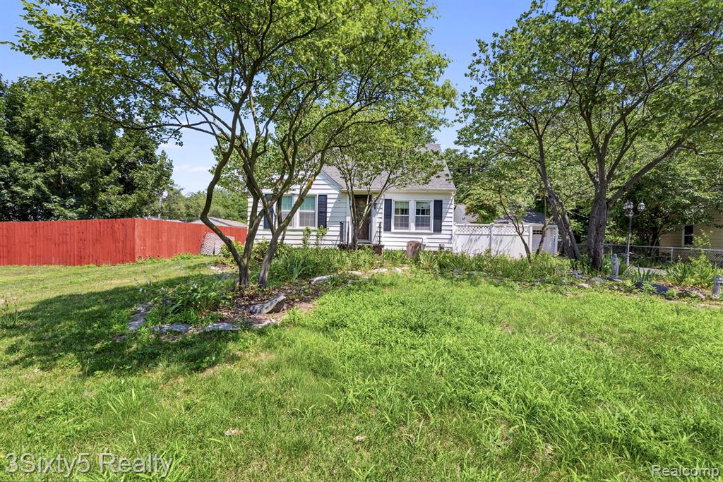 13599 S Huron River Drive — photo