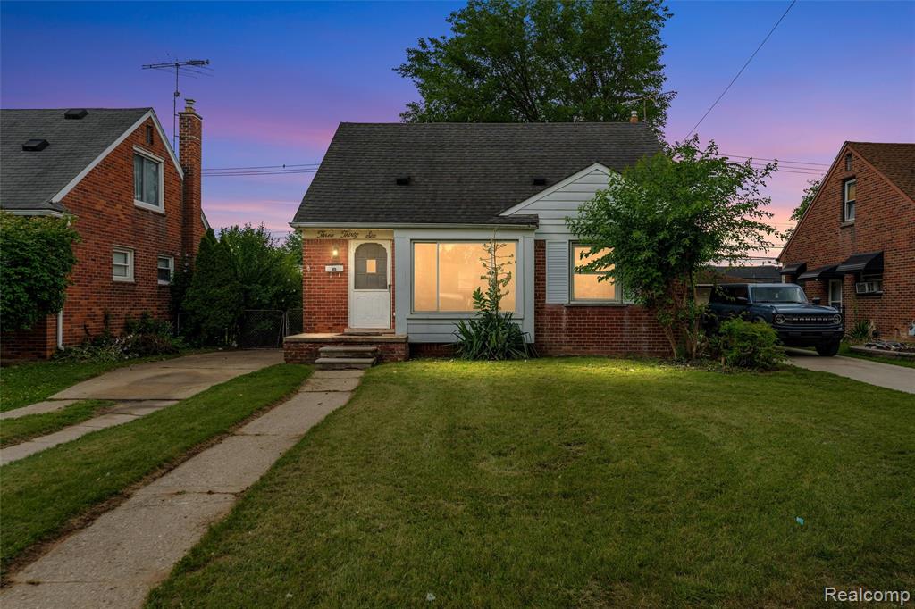 336 Sherbourne Street — photo