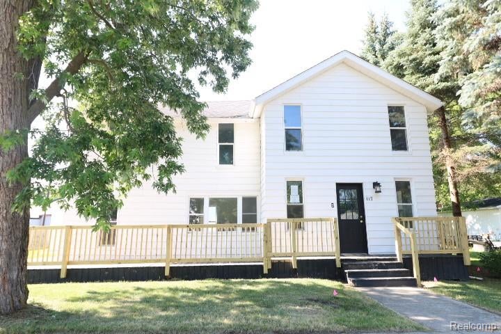 117 E Main Street — photo