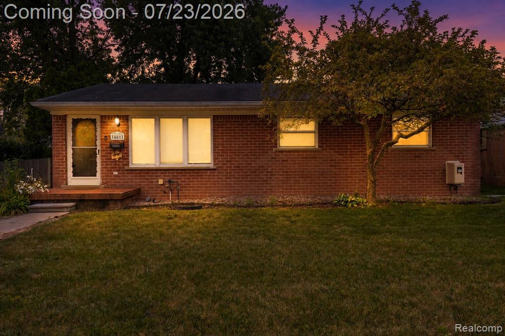 34011 Majestic Street — photo