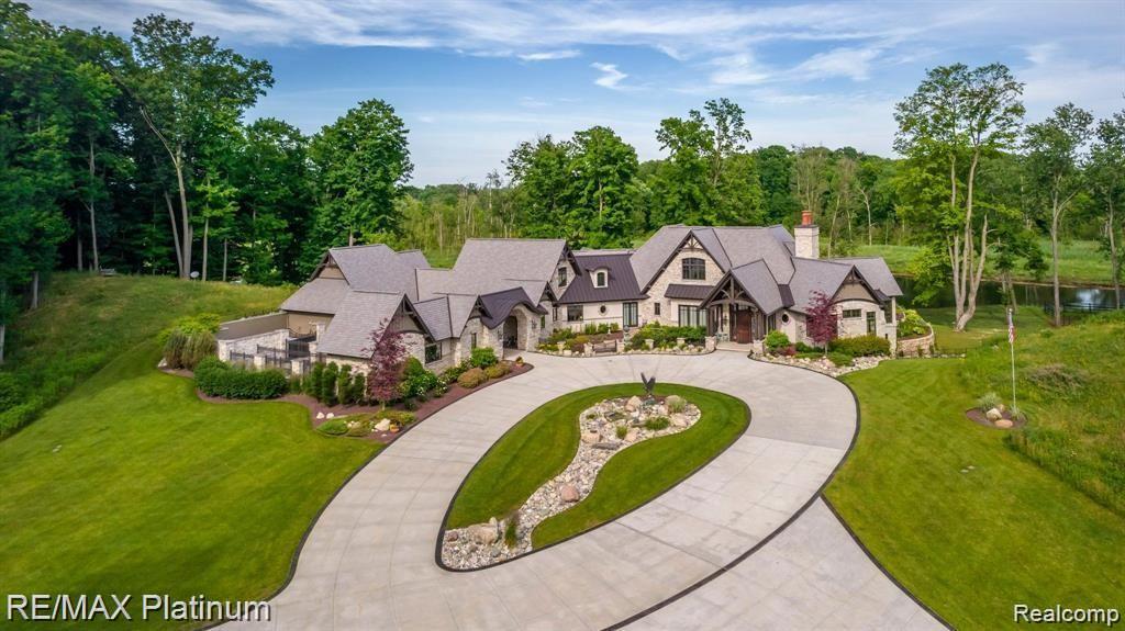 1286 Gray Fox Court — photo