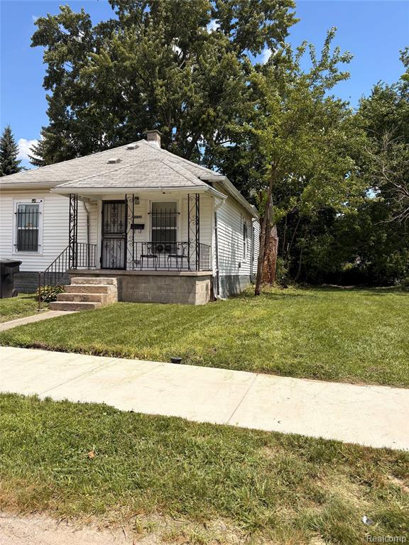 8880 Bryden Street — photo