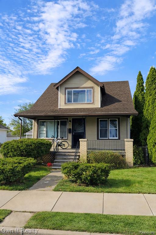 8049 Wetherby Street — photo
