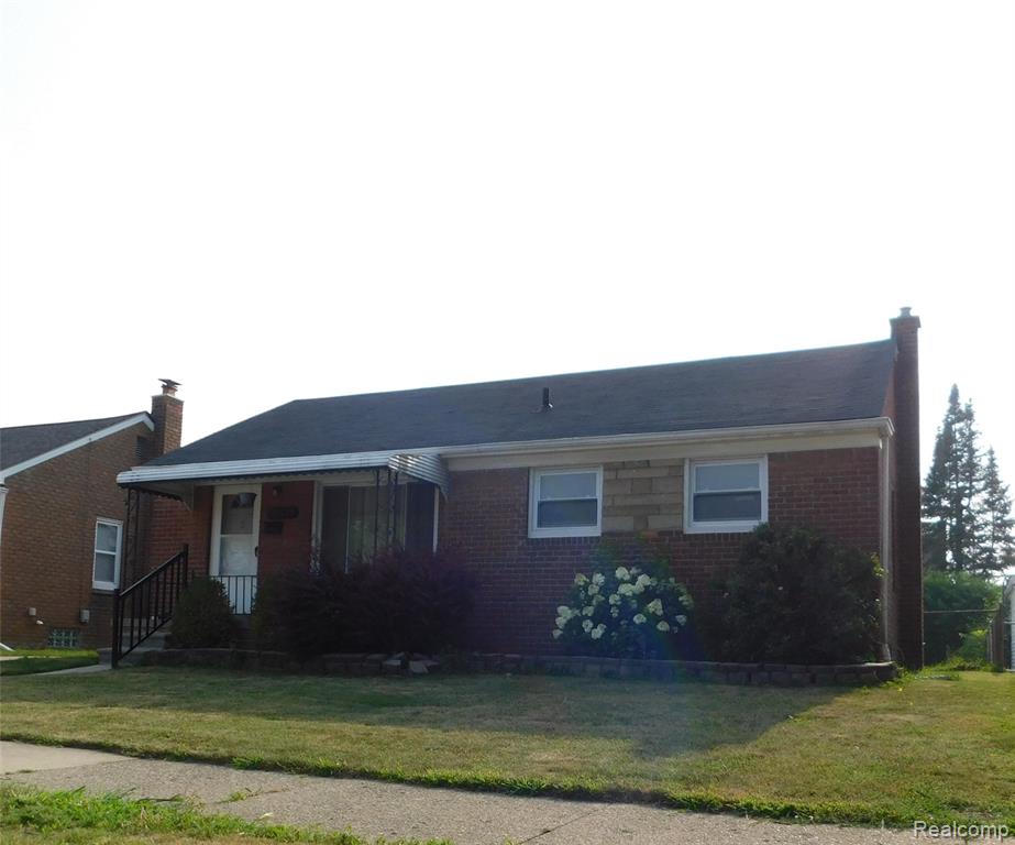 26101 Ronald Street — photo
