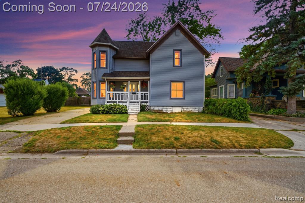 205 N Mackinaw Street — photo