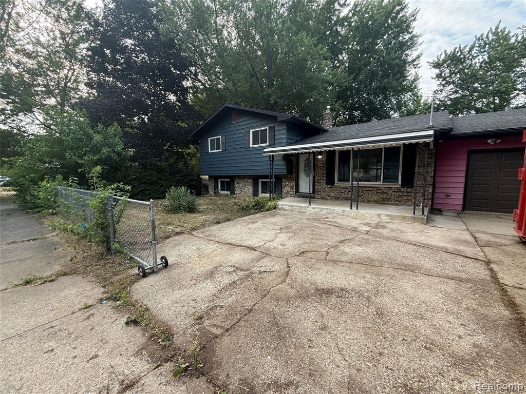 3308 Spring Valley Drive — photo