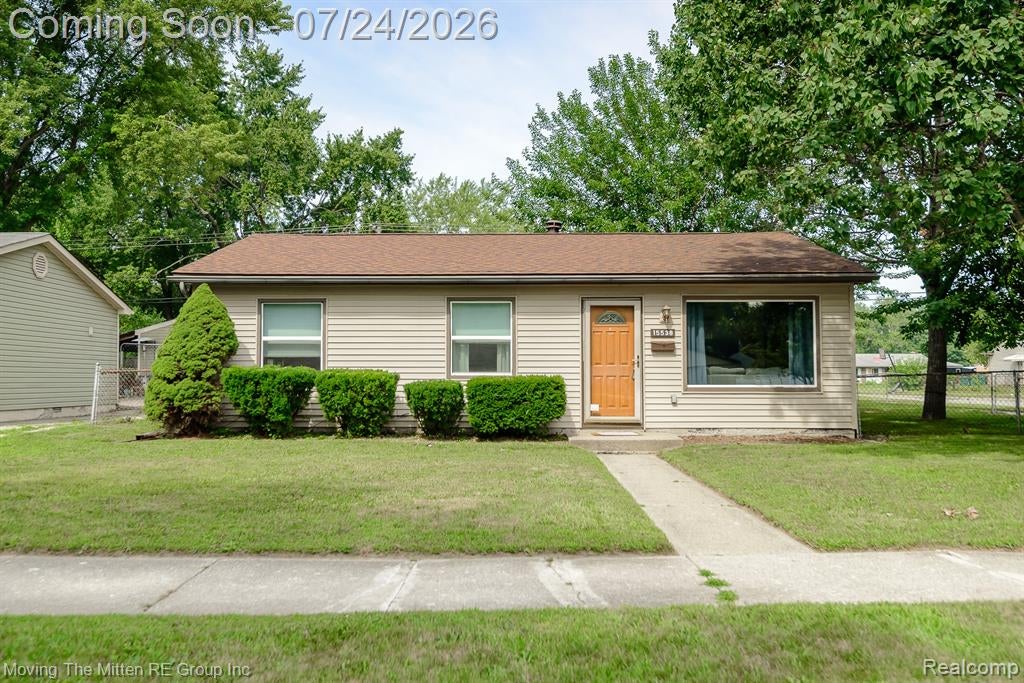 15538 Woodmont Street — photo