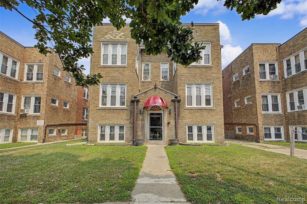 1307 Monroe Street — photo