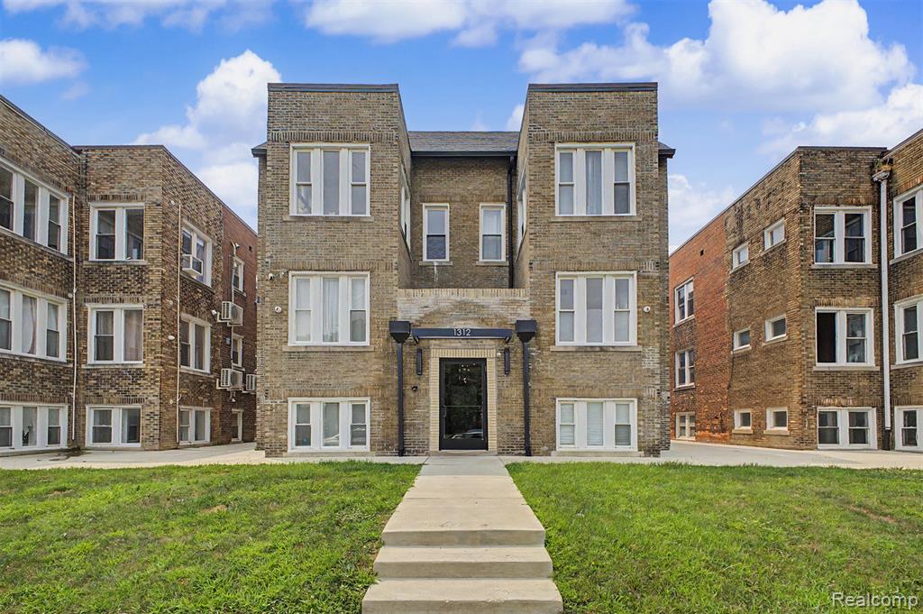 1312 Porter Street — photo