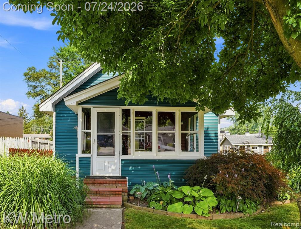 30768 Brentwood Street — photo