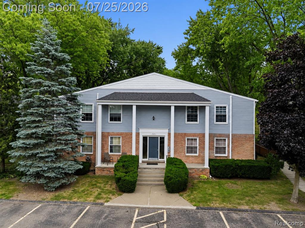 525 E University Drive 1002 — photo