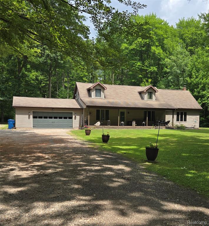 760 Moff Drive — photo