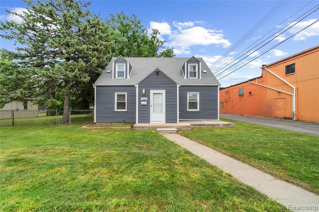 11610 Cardwell Street — photo