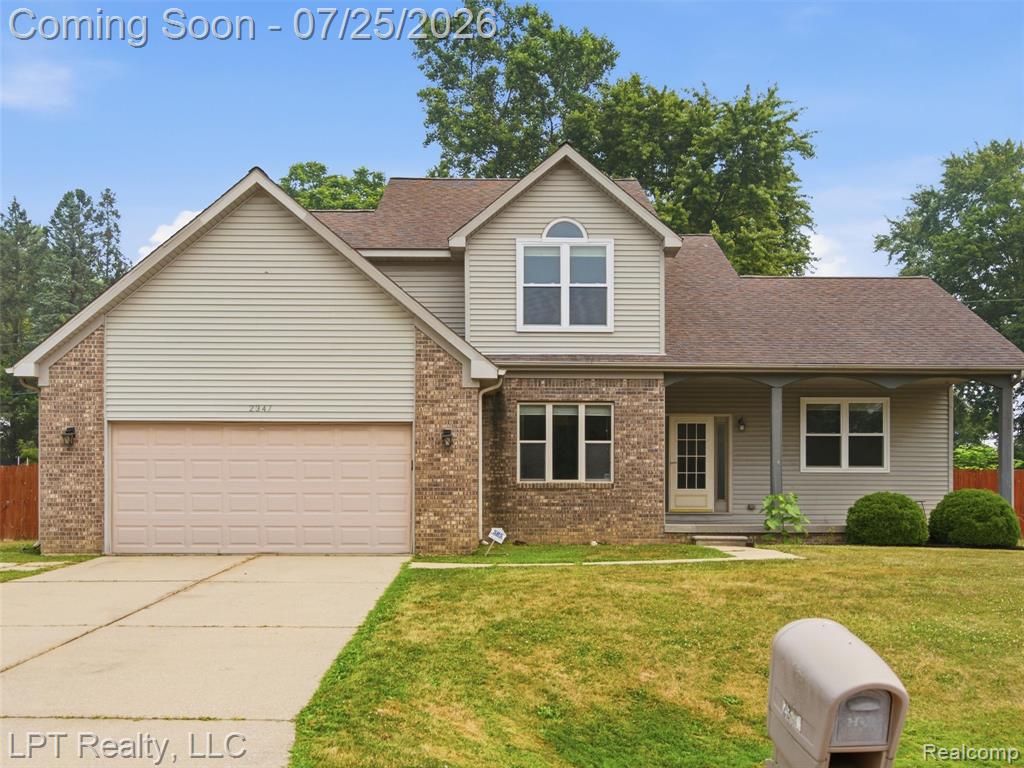 2347 Meadowlane Court — photo