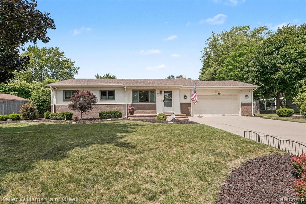 1087 Collingwood Drive — photo