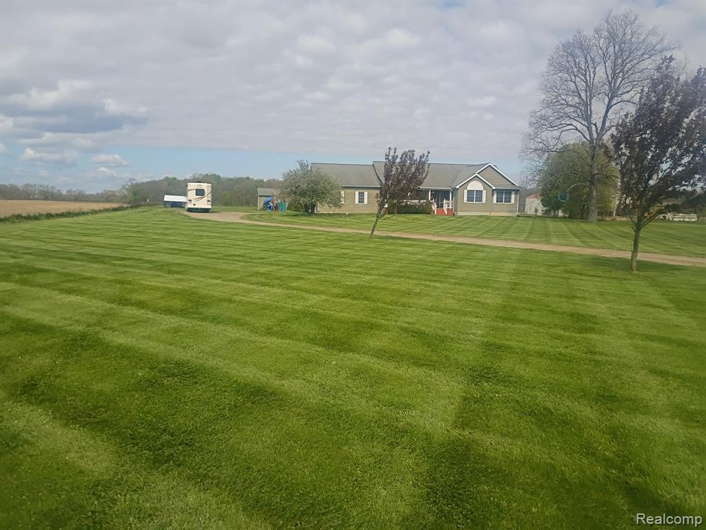 3064 S Reed Road, Durand, MI 48429 — photo 3