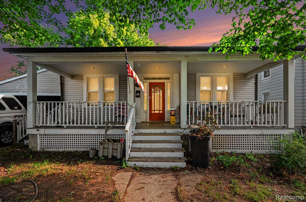 612 Vine Street — photo