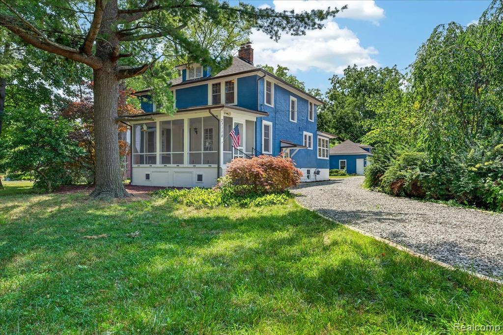 27108 E River Road — photo